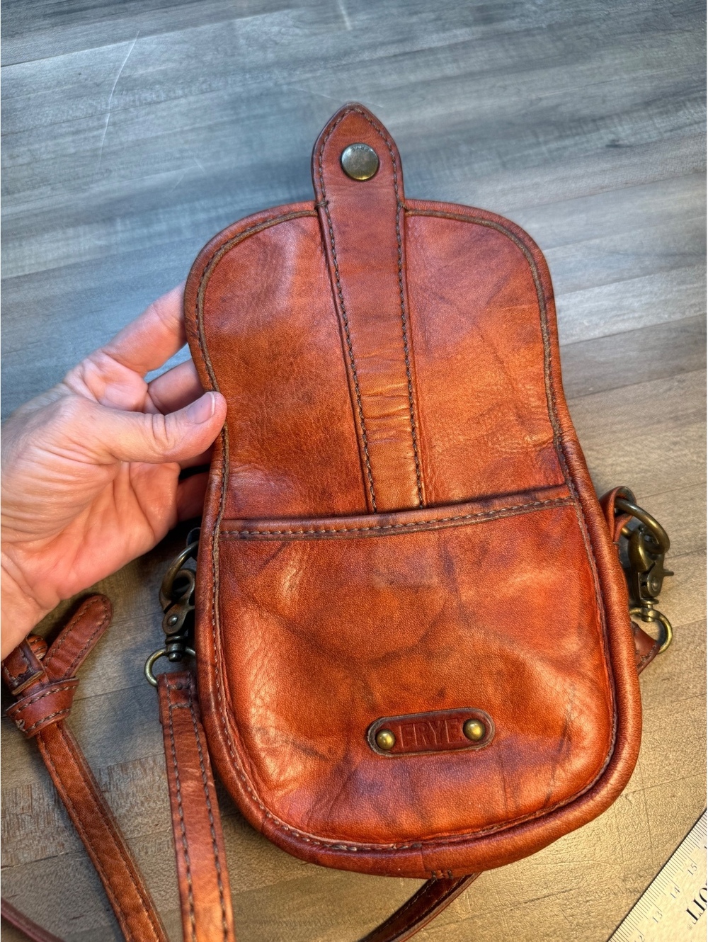 Frye Leather Crossbody Bag Cognac Brown Saddle Shoulder Bag (tb3/cp26) - Picture 2 of 6